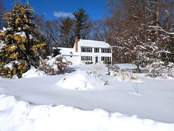 $799,900 | 11 Quail Run Road, Bellingham, MA 02019