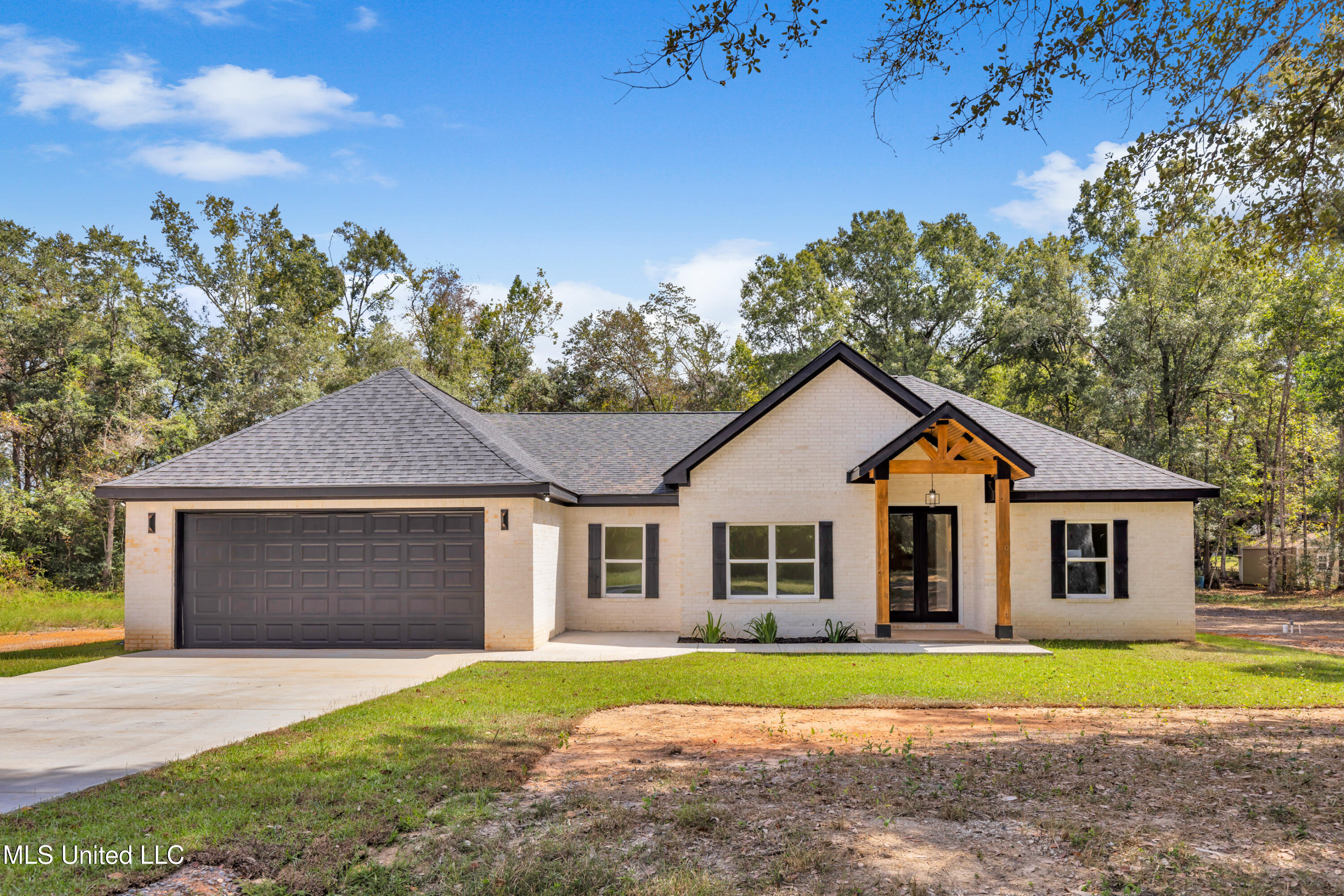 4901AshmoreRidgeDr-1