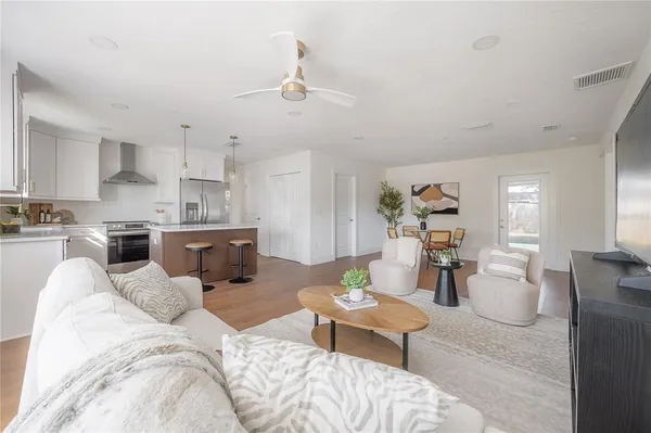 $598,000 | 3707 West Leila Avenue, Tampa, FL 33611