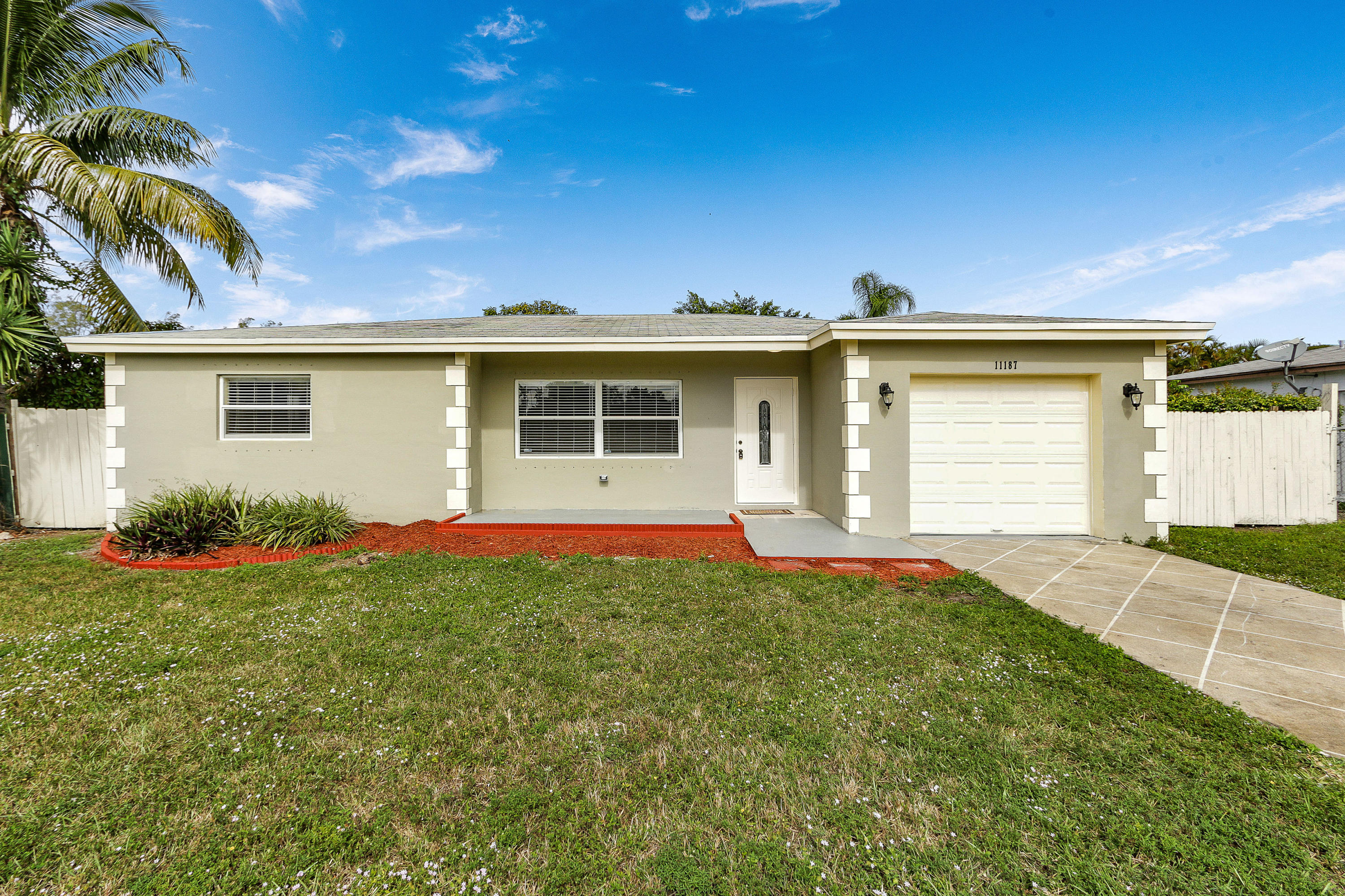11187 Landsman Street Boca Raton, FL 33428 - Photo 1 of 28 Exterior Front