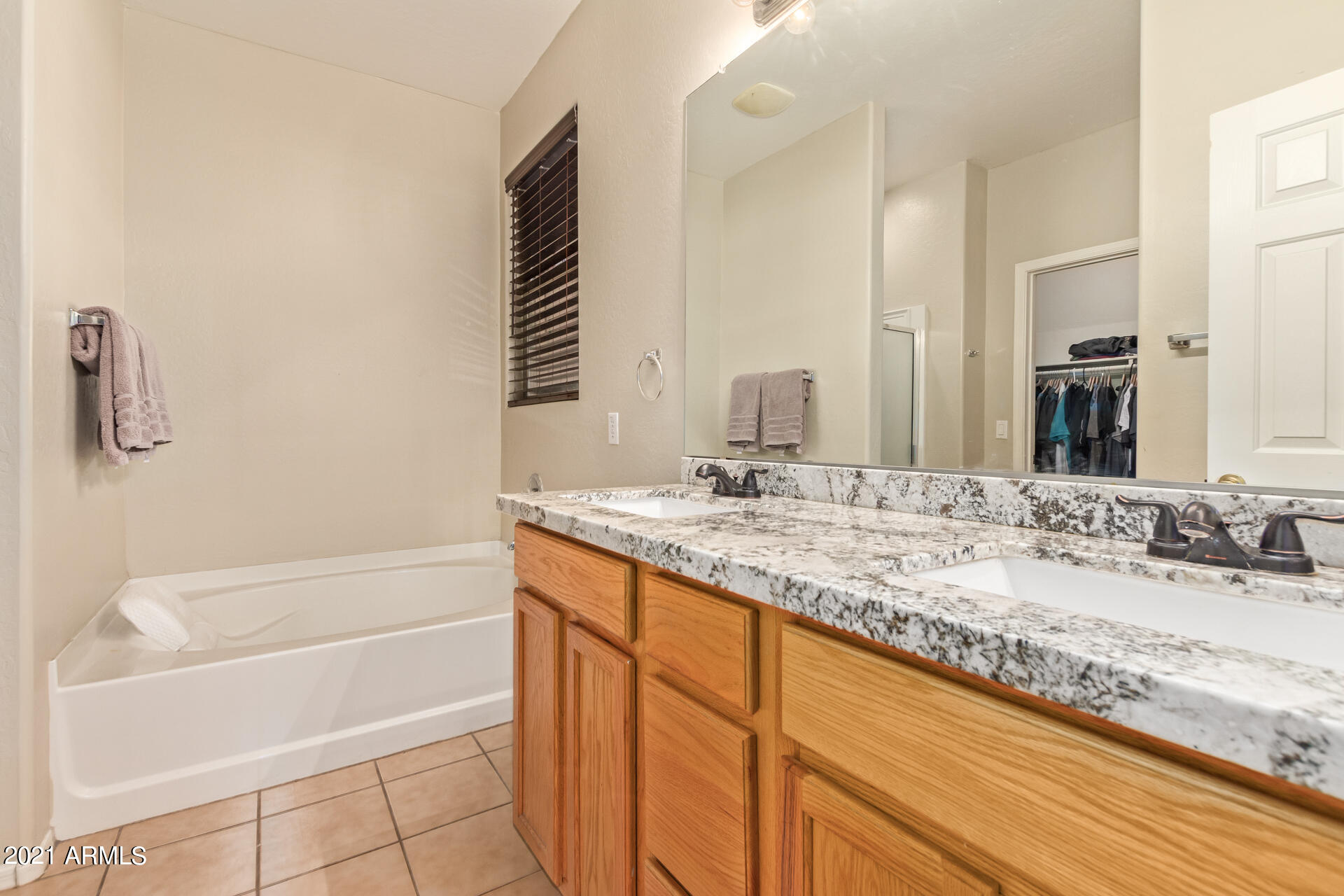 6828 West Maldonado Road Laveen, AZ 85339 - Photo 15 of 26 18 - Maldonado