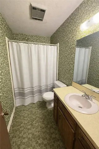 $256,900 | 2003 Rockwood Drive, Bryan, TX 77807