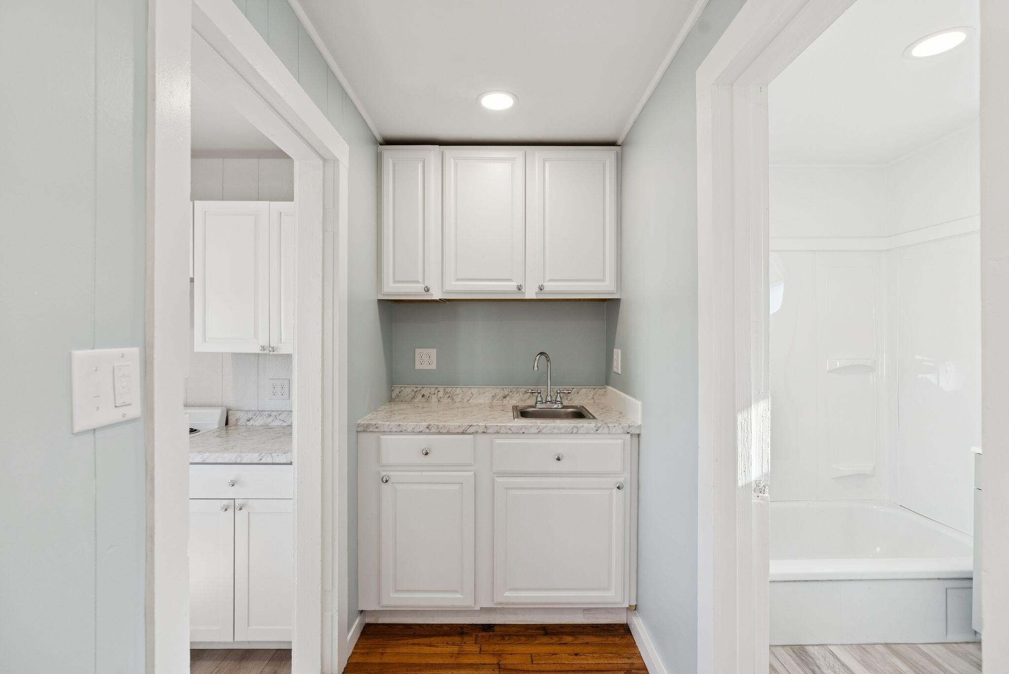 994 Portland Road, Unit 14 Saco, ME 04072 - Photo 11 of 25 DSC08382