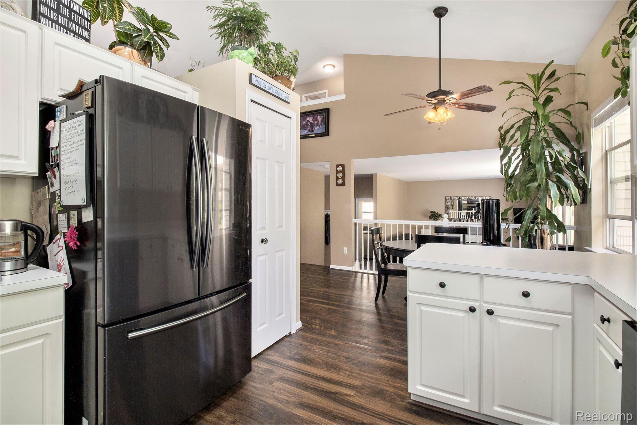 54 Eagle Ridge Road Lake Orion, MI 48360 - Photo 11 of 33 Gallery Image 11
