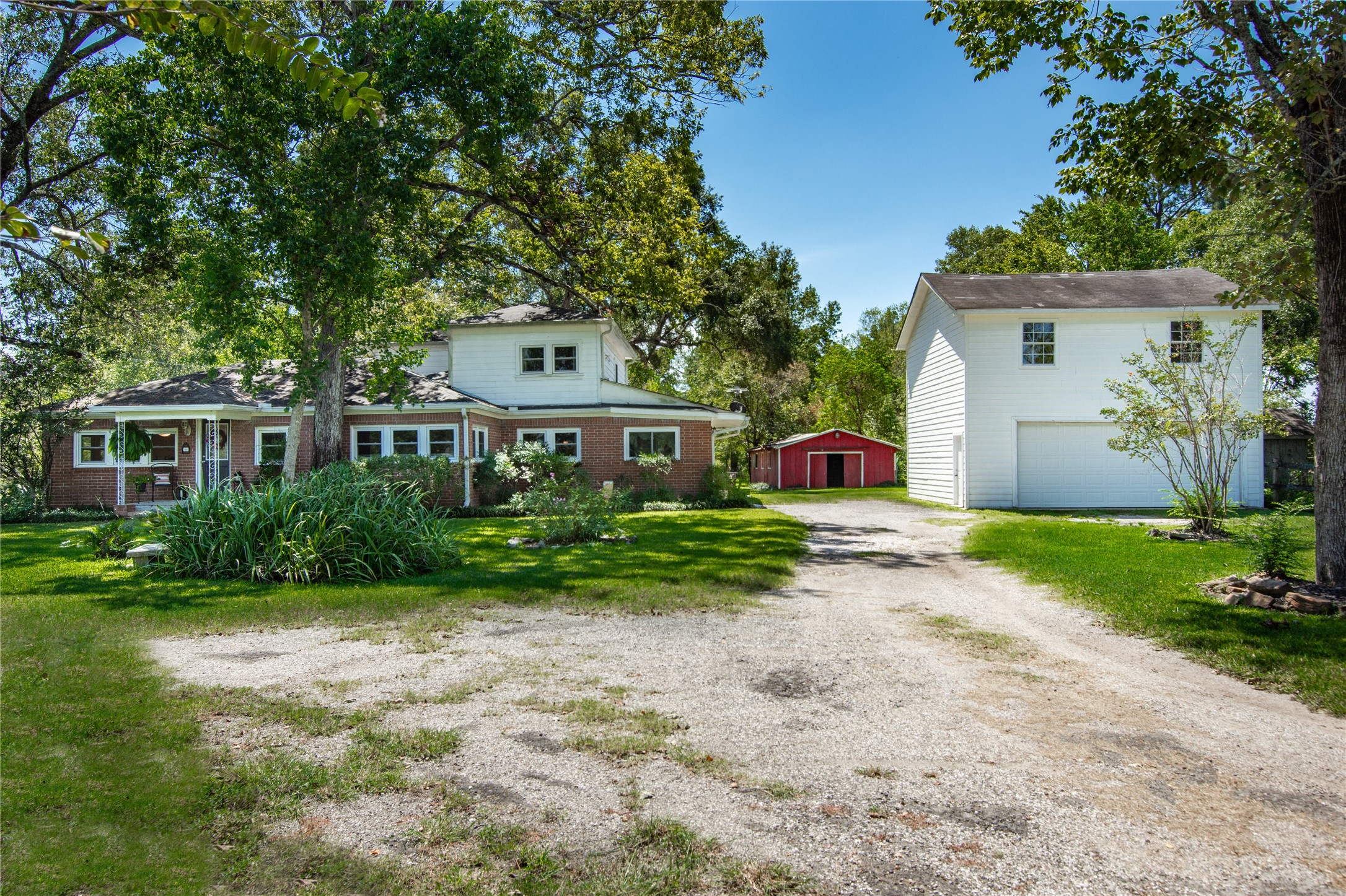 15552 Schank Road Conroe, TX 77306 - Photo 3 of 50