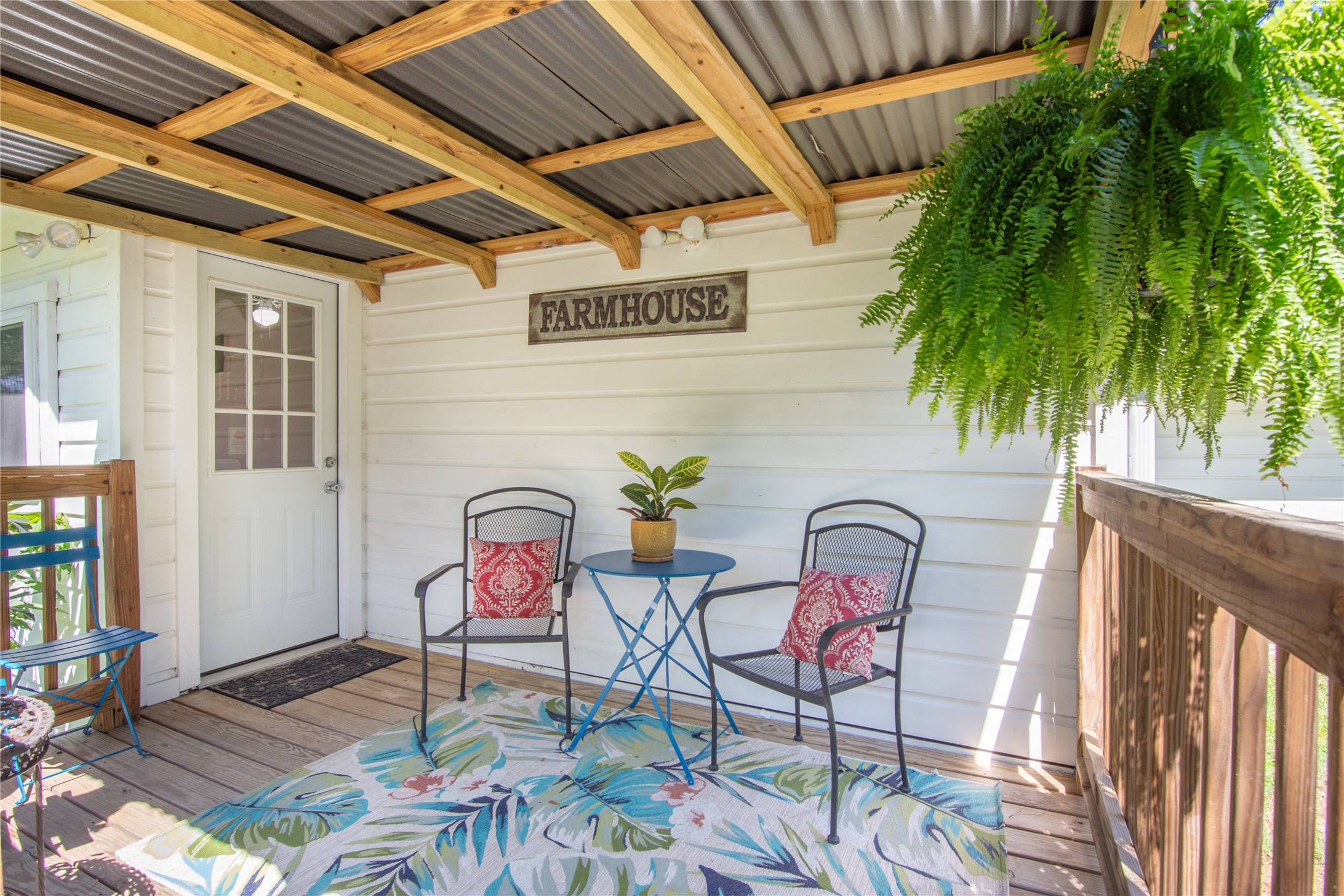15552 Schank Road Conroe, TX 77306 - Photo 35 of 50 a dinning table and chairs in patio
