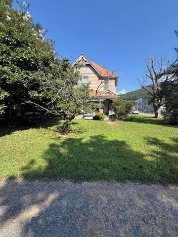 $130,000 | 1700 Marion Avenue, South Pittsburg, TN 37380