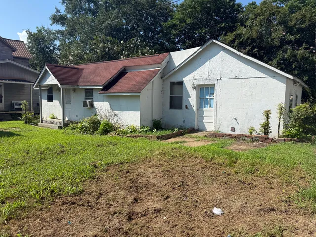 $130,000 | 1700 Marion Avenue, South Pittsburg, TN 37380