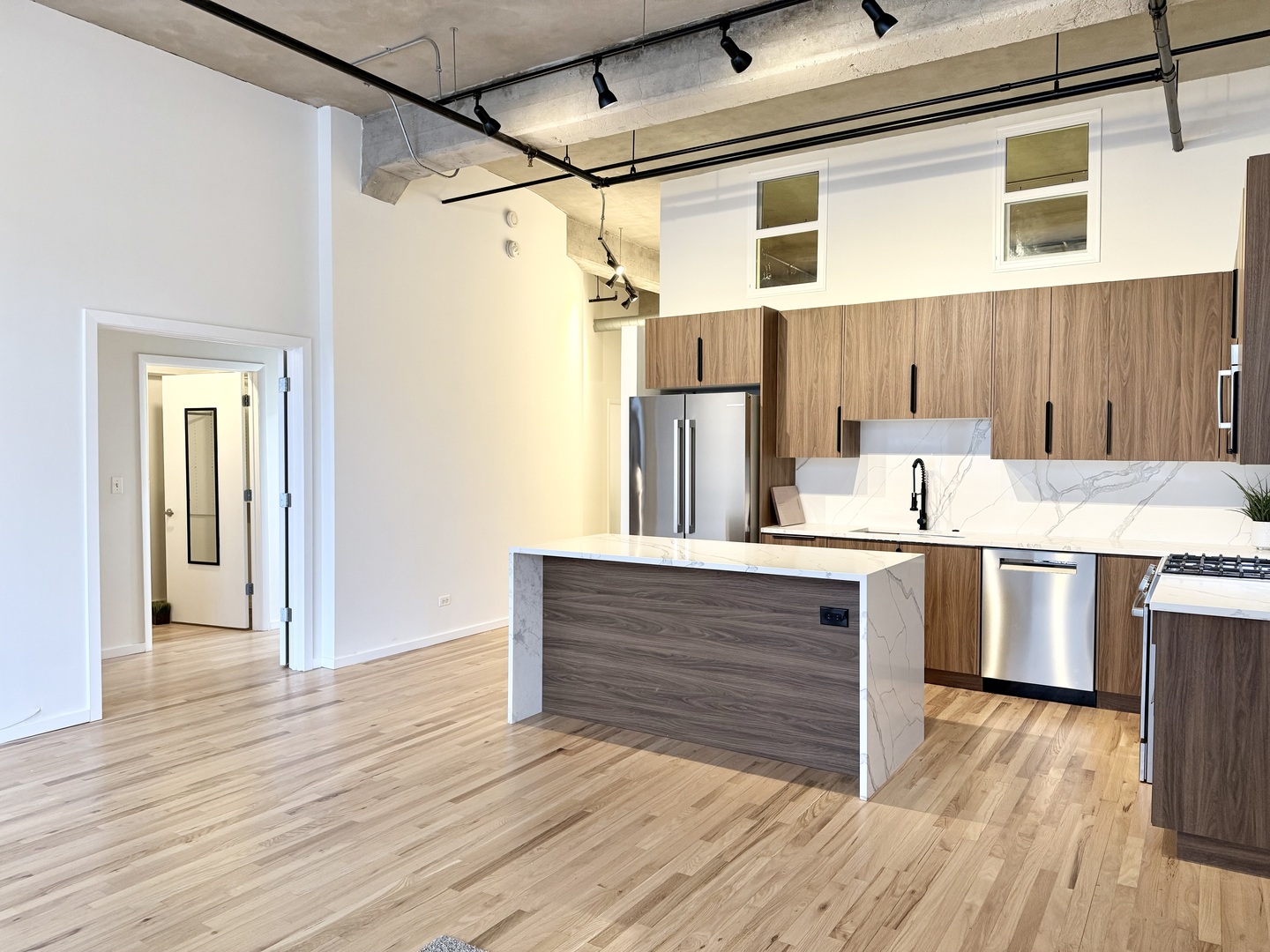 817 West Washington Boulevard, Unit 503 Chicago, IL 60607 - Photo 8 of 17