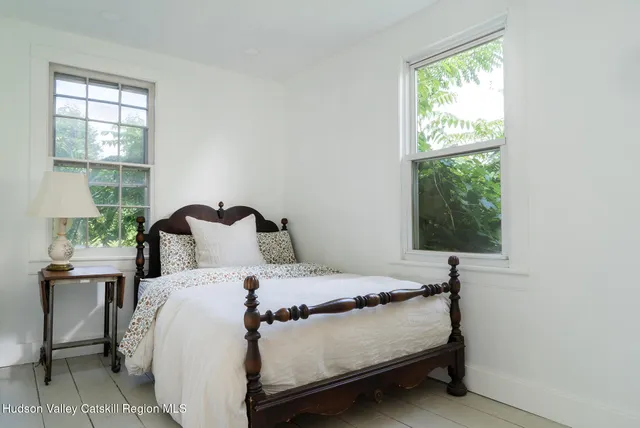 $3,300 | 78 2nd Street, Athens, NY 12015