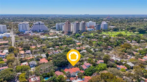 $16,000 | 519 Alhambra Circle, Coral Gables, FL 33134