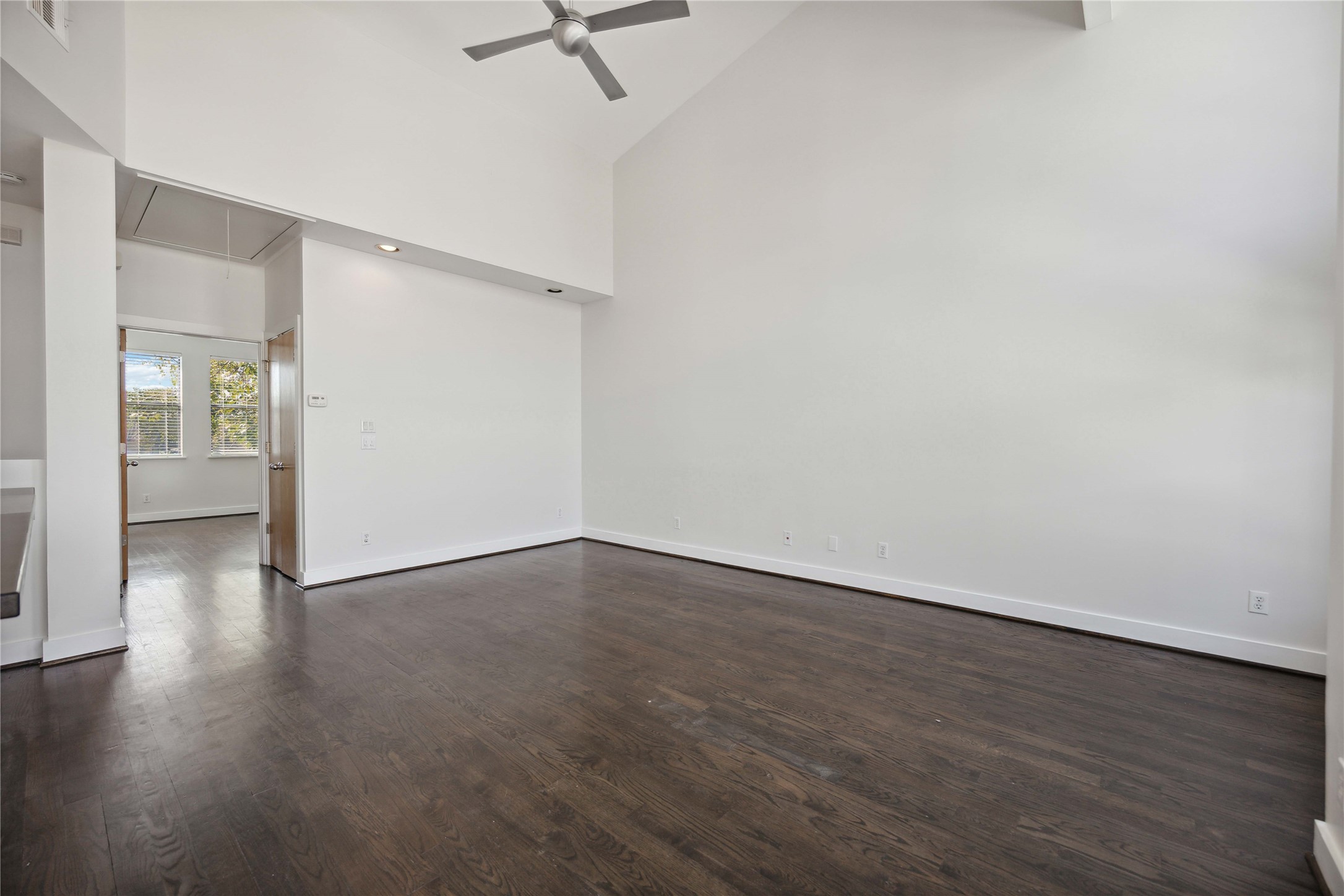 1023 Bonner Street, Unit 1023 Houston, TX 77007 - Photo 8 of 24