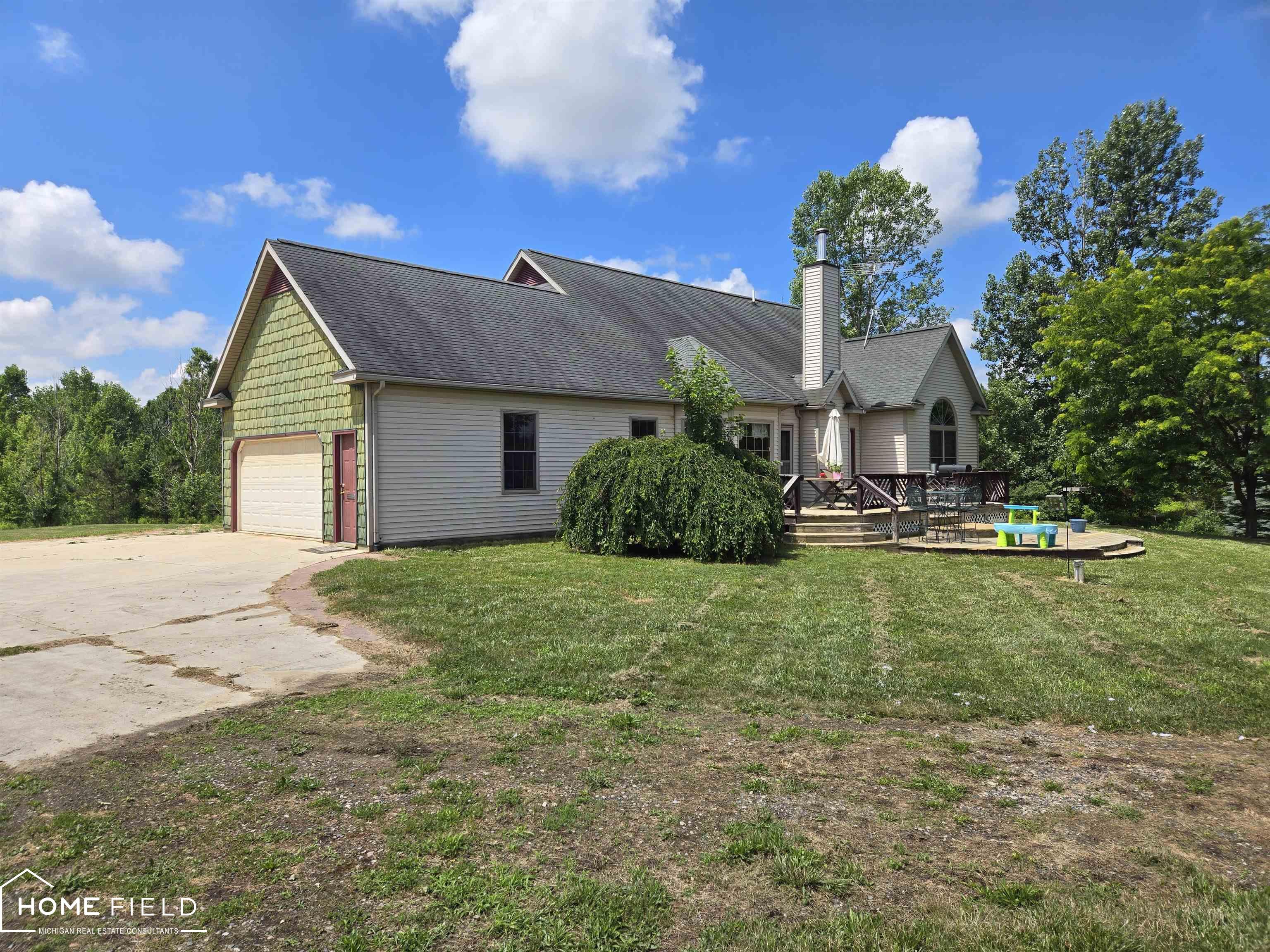 3370 Simpson Road Owosso, MI 48867 - Photo 4 of 47 50146420-4b9b450d-2b76-4908-85cd-c88514af21fc.JPG