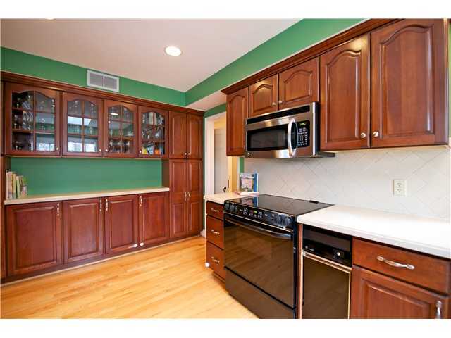 2682 Kent Road Columbus, OH 43221 - Photo 12 of 25