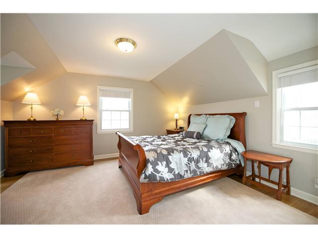 2682 Kent Road Columbus, OH 43221 - Photo 18 of 25