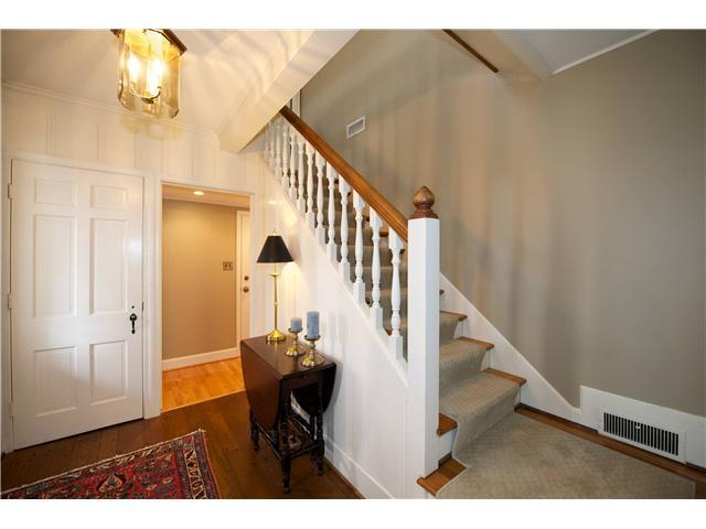 2682 Kent Road Columbus, OH 43221 - Photo 2 of 25