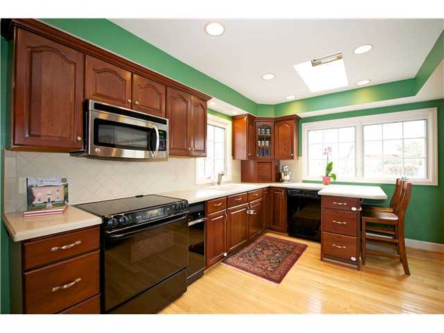 2682 Kent Road Columbus, OH 43221 - Photo 9 of 25