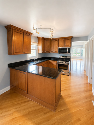 7942 West Addison Street, Unit 3 Chicago, IL 60634 - Photo 6 of 18