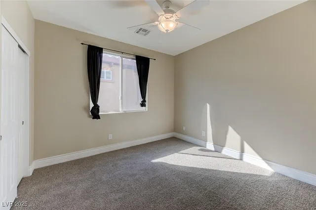 $2,750 | 104 Honors Course Drive, Las Vegas, NV 89148