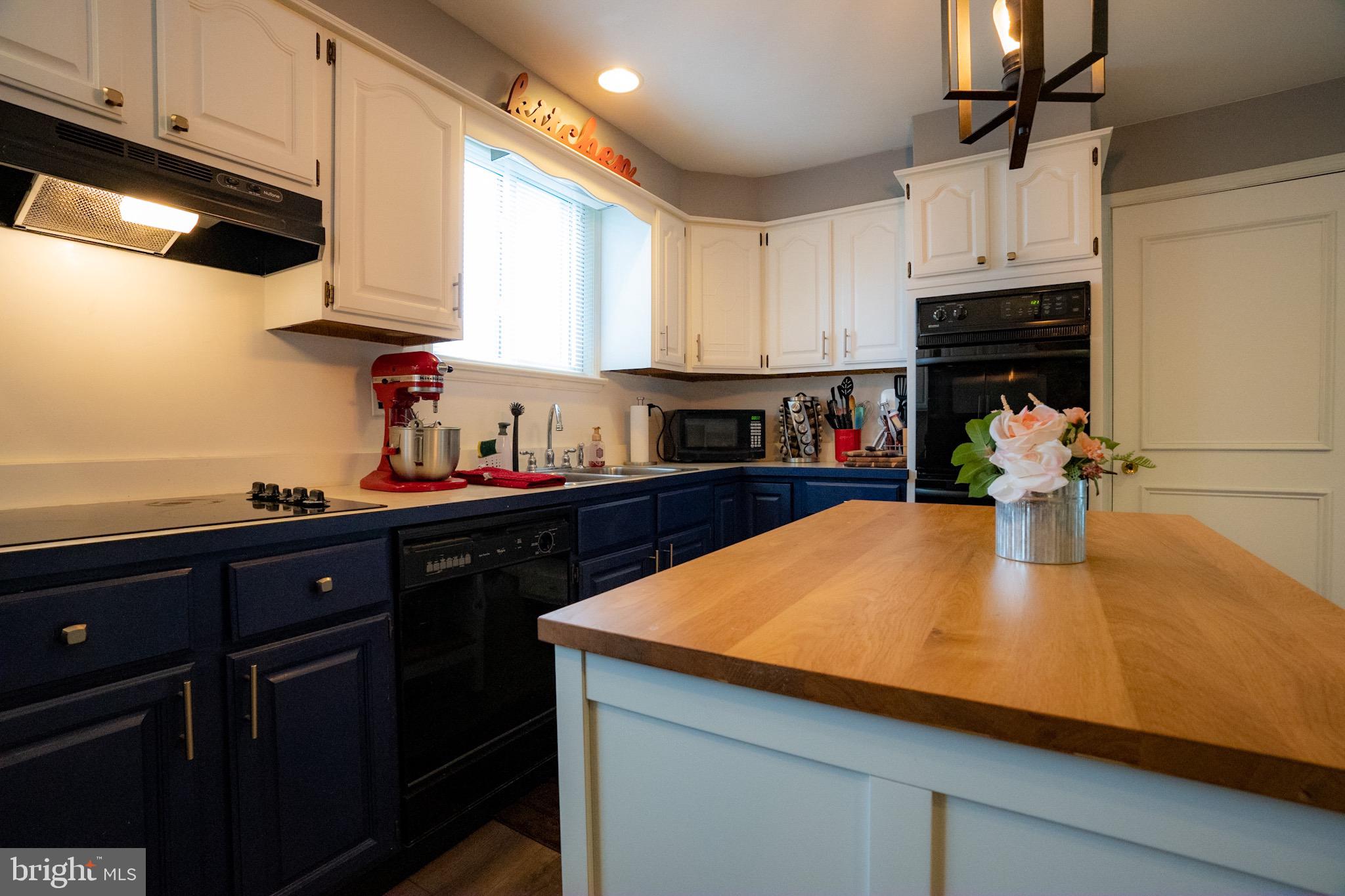 2515 Springview Road Norristown, PA 19401 - Photo 4 of 24 Gallery Image 4