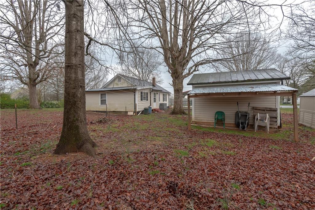 236 Bennett Road Stony Point, NC 28678 - Photo 33 of 35 Gallery Image 33