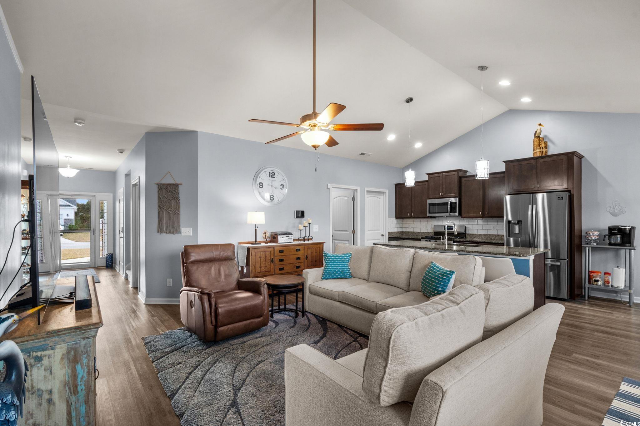 187 Palm Terrace Loop Conway, SC 29526 - Photo 7 of 40