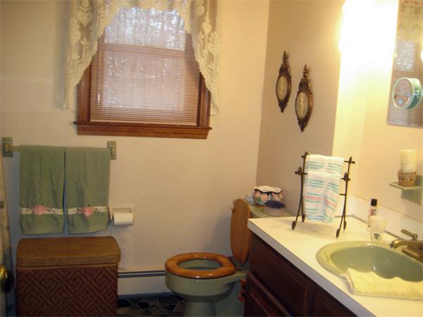 37 Ridge Road Walpole, MA 02081 - Photo 24 of 27 Gallery Image 24