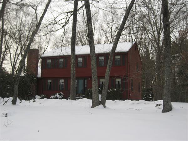 37 Ridge Road Walpole, MA 02081 - Photo 4 of 27 Gallery Image 4