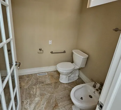 $589,900 | 13616 Highway 176, Woodstock, IL 60098