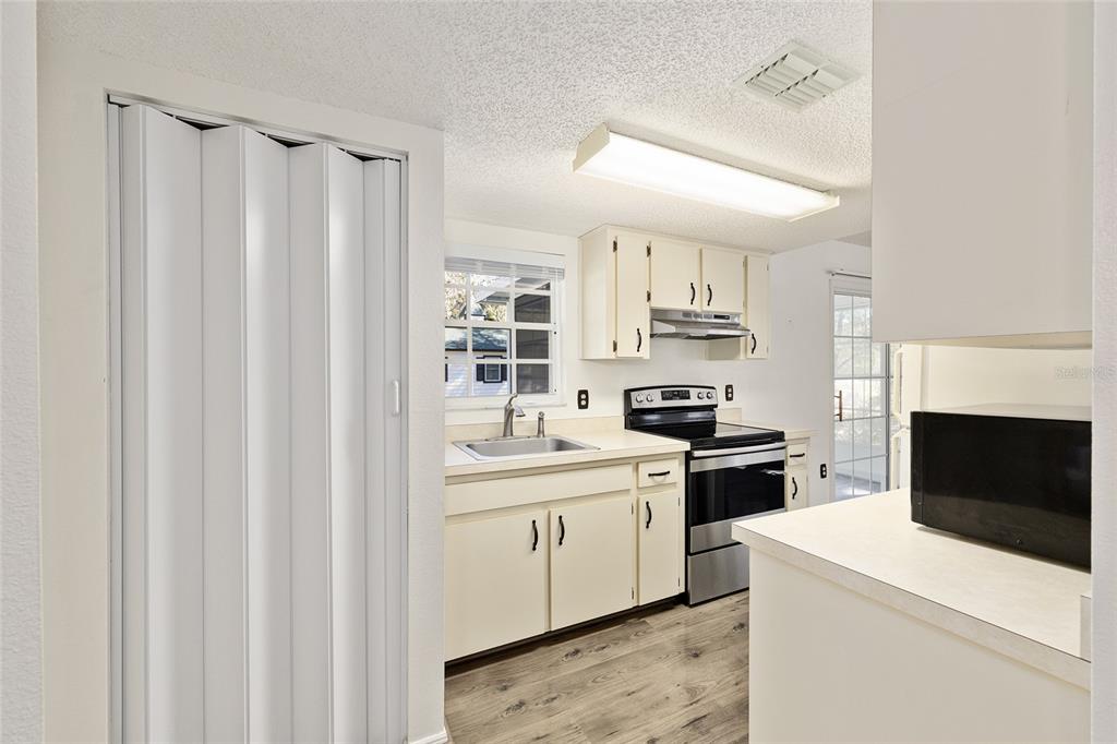 7930 Midway Dr Terrace, Unit R201 Ocala, FL 34472 - Photo 16 of 29