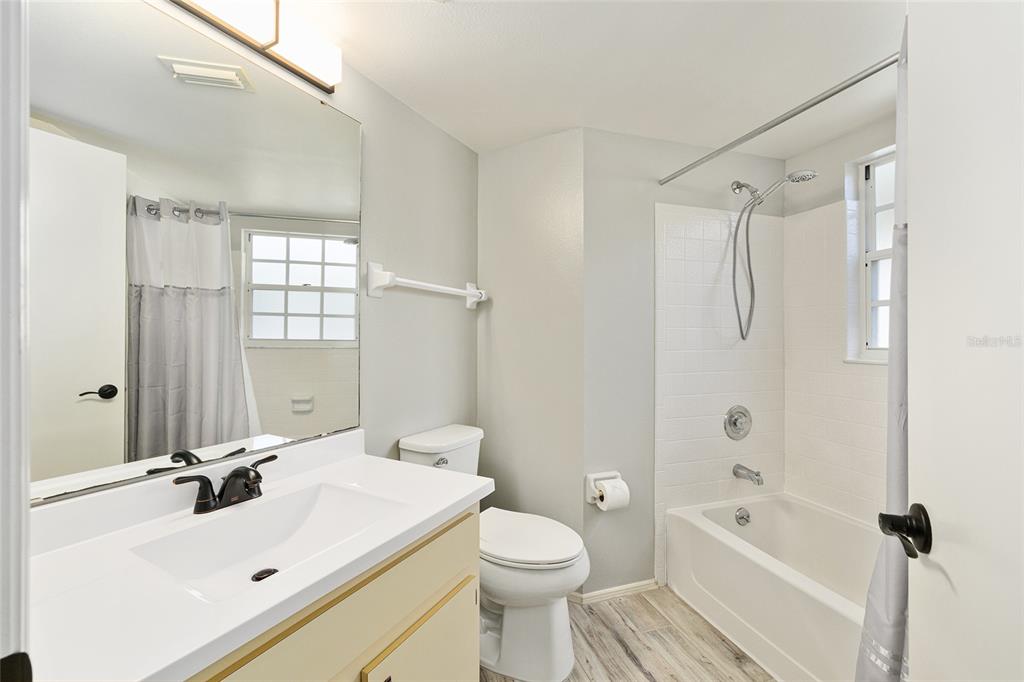 7930 Midway Dr Terrace, Unit R201 Ocala, FL 34472 - Photo 19 of 29