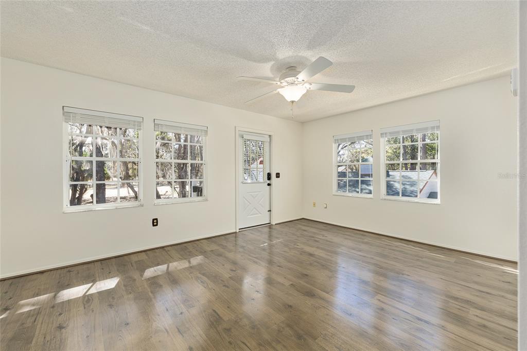 7930 Midway Dr Terrace, Unit R201 Ocala, FL 34472 - Photo 9 of 29