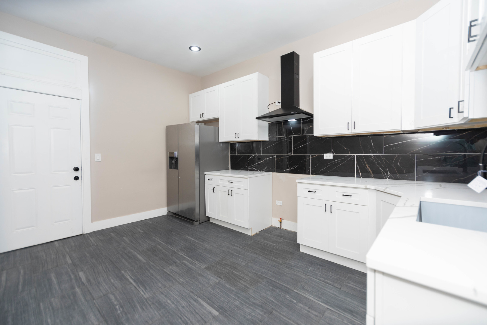 3902 West Fillmore Street Chicago, IL 60624 - Photo 3 of 19
