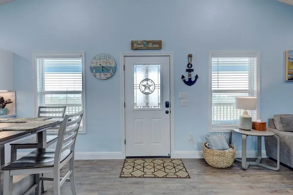 $367,500 | 371 West Misty Oak Lane, Rockport, TX 78382