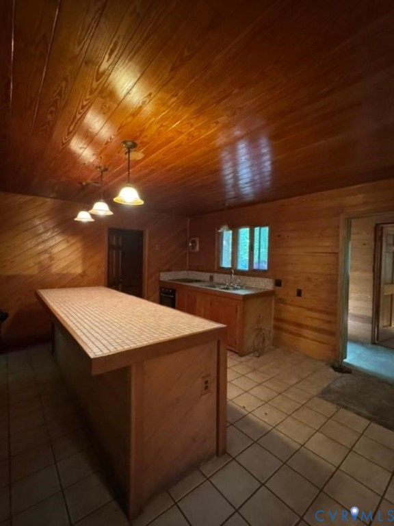 9679 Bridges Bend Road Gloucester, VA 23061 - Photo 3 of 16 Kitchen