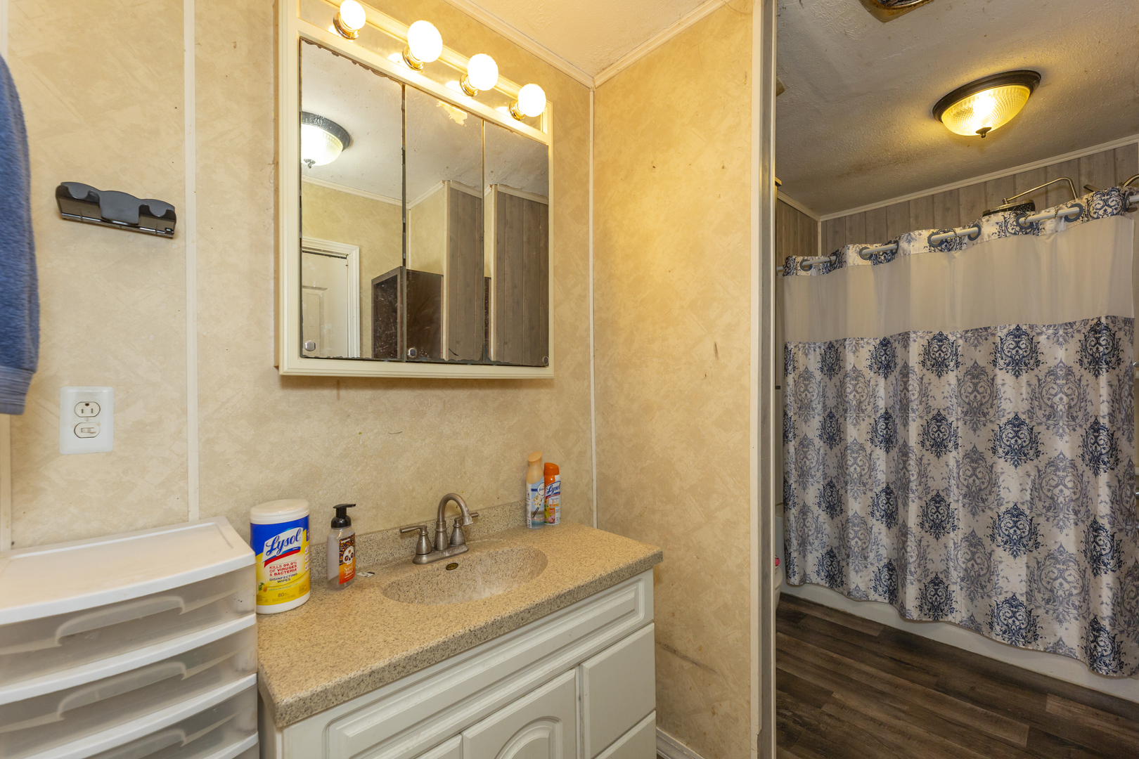 1572 Winnetka Street Dixon, IL 61021 - Photo 12 of 34