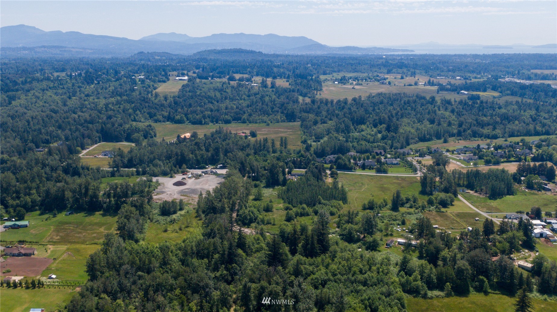 418 East Axton Road Bellingham, WA 98226 - Photo 35 of 40 Gallery Image 35