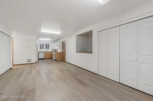 $1,100,000 | 3683 East Mullan Avenue, Post Falls, ID 83854