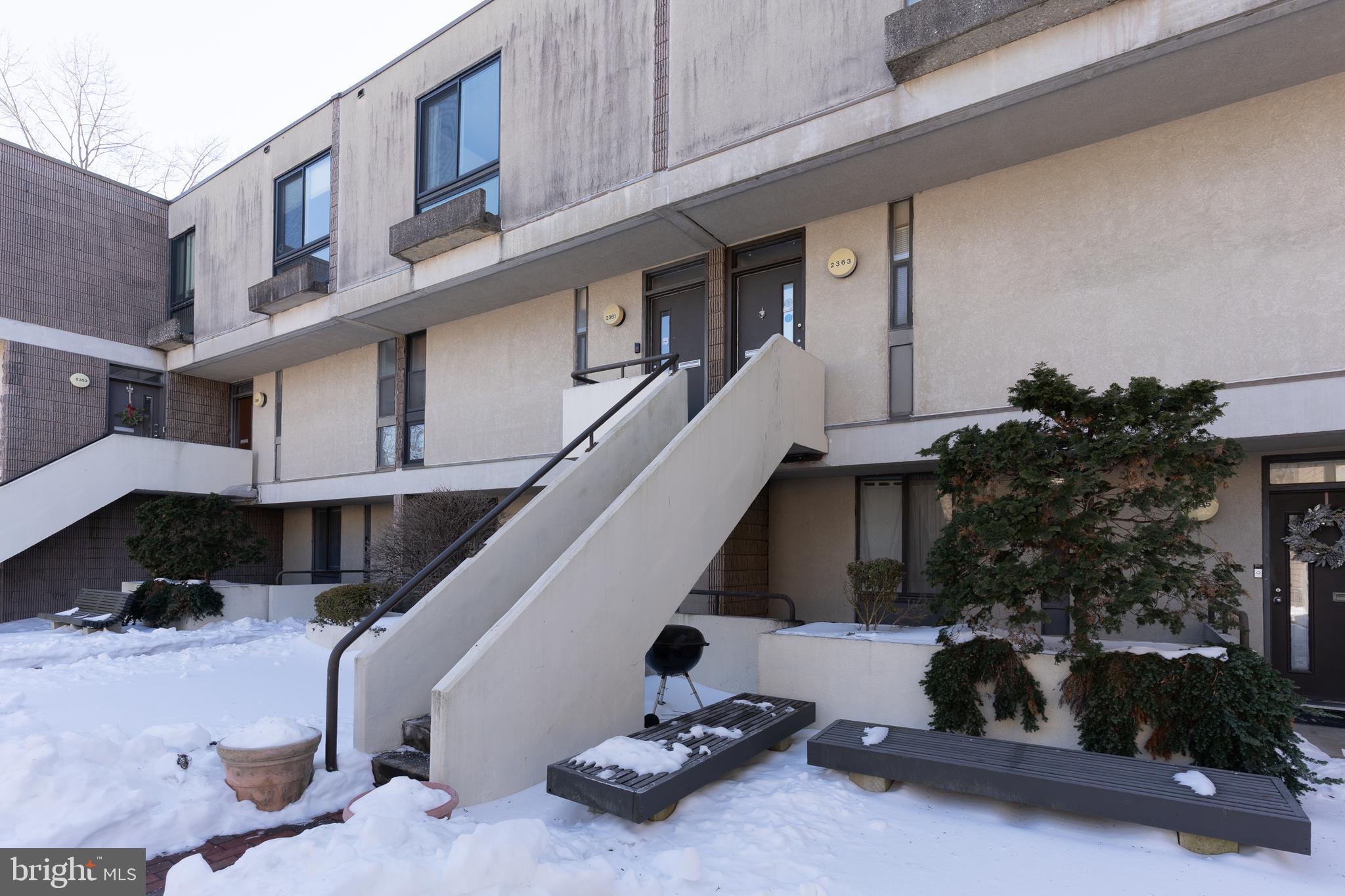 2361 Sundew Terrace, Unit 2361 Baltimore, MD 21209 - Photo 2 of 25 a view of entryway and hall