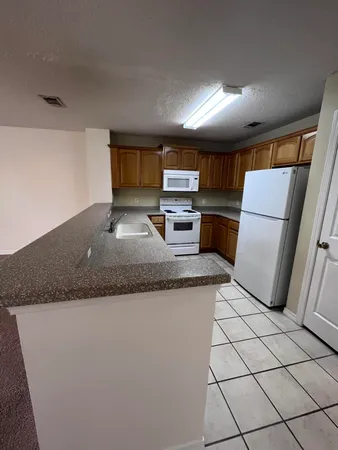 $1,450 | 211 Johnson Court, Crestview, FL 32536