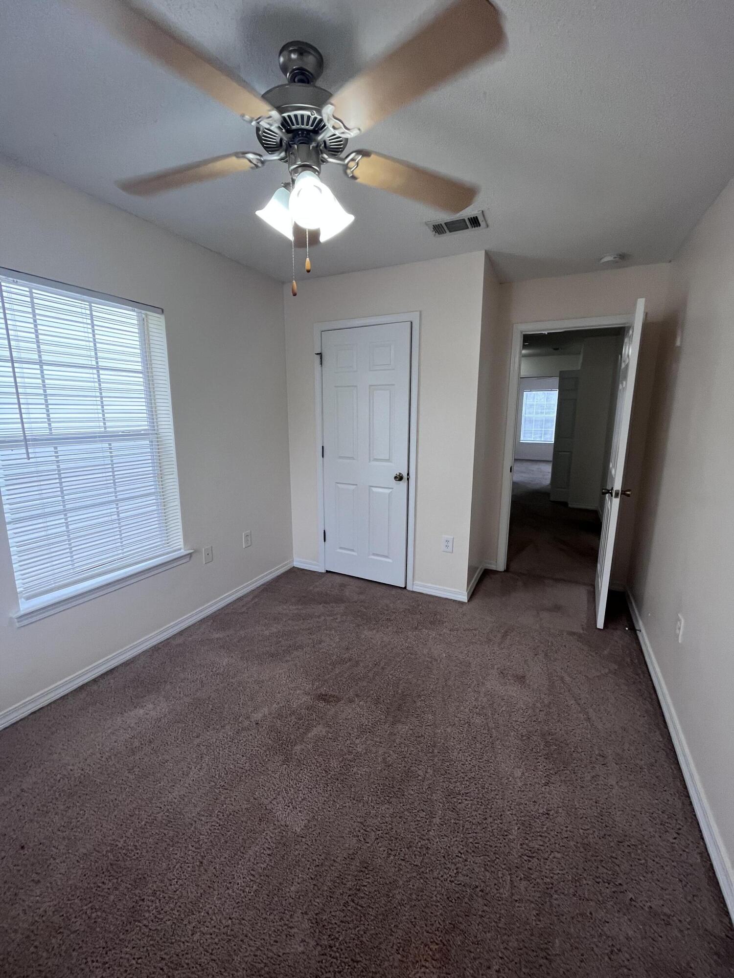 211 Johnson Court Crestview, FL 32536 - Photo 14 of 16 EFE50446-8495-4A96-8F62-02253BE7E9B7