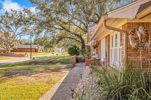 $435,000 | 425 Woodland Park Drive, Biloxi, MS 39531