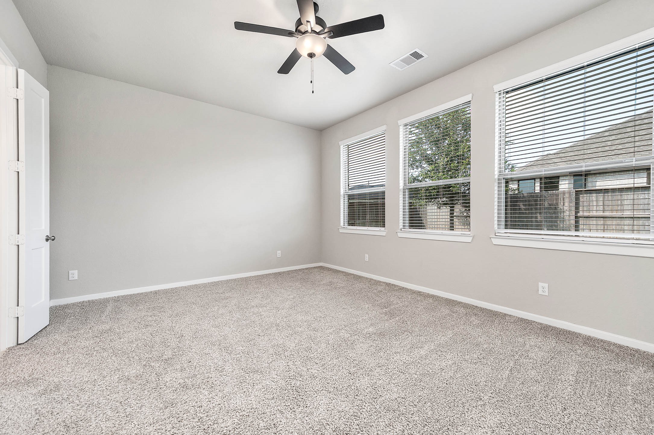 5007 Country Mdws Trail Rosharon, TX 77583 - Photo 19 of 29