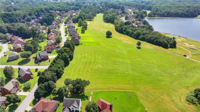 $425,000 | 860 Southland Pass, Stone Mountain, GA 30087