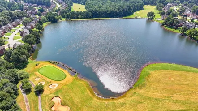 $425,000 | 860 Southland Pass, Stone Mountain, GA 30087