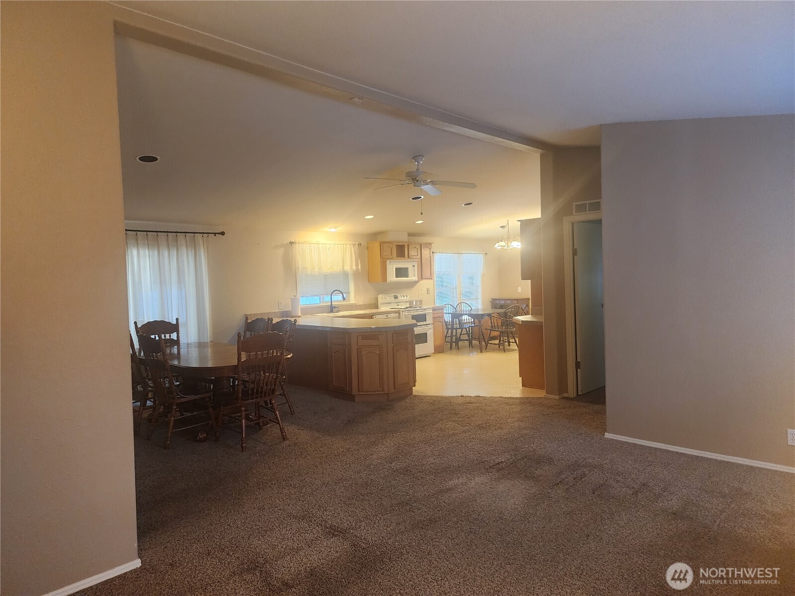 1101 South Scheuber Road, Unit 7 Centralia, WA 98531 - Photo 3 of 18