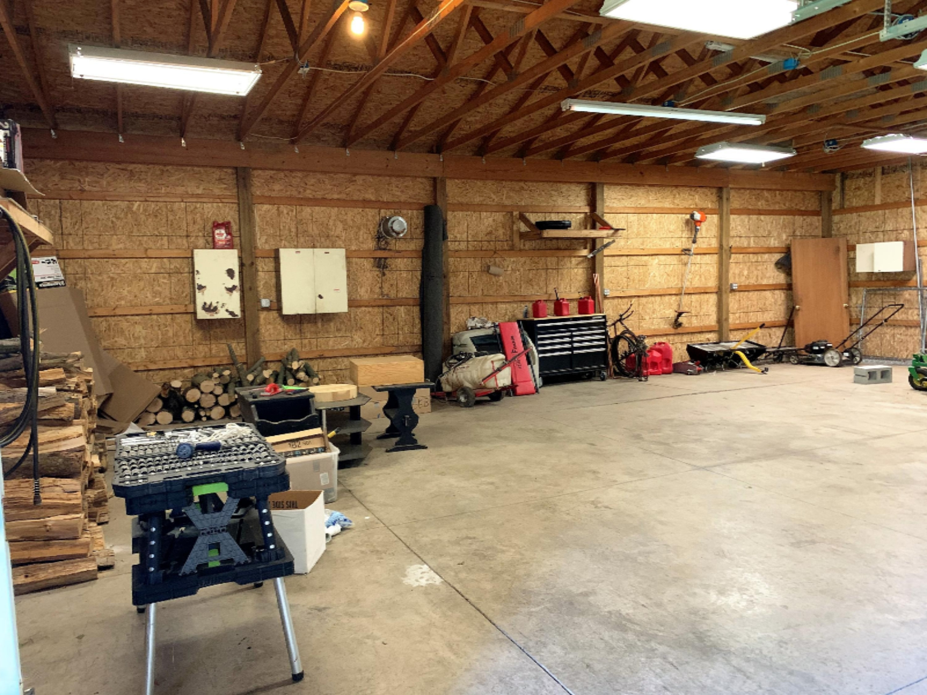 8121 Swift Road Battle Creek, MI 49017 - Photo 17 of 18 IMG-4090