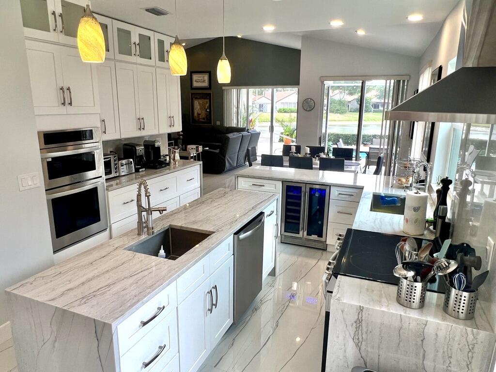 7271 Via Palomar Boca Raton, FL 33433 - Photo 9 of 24 0B918B28-21BC-464A-ADDD-CE9B2BA4B074_1_1