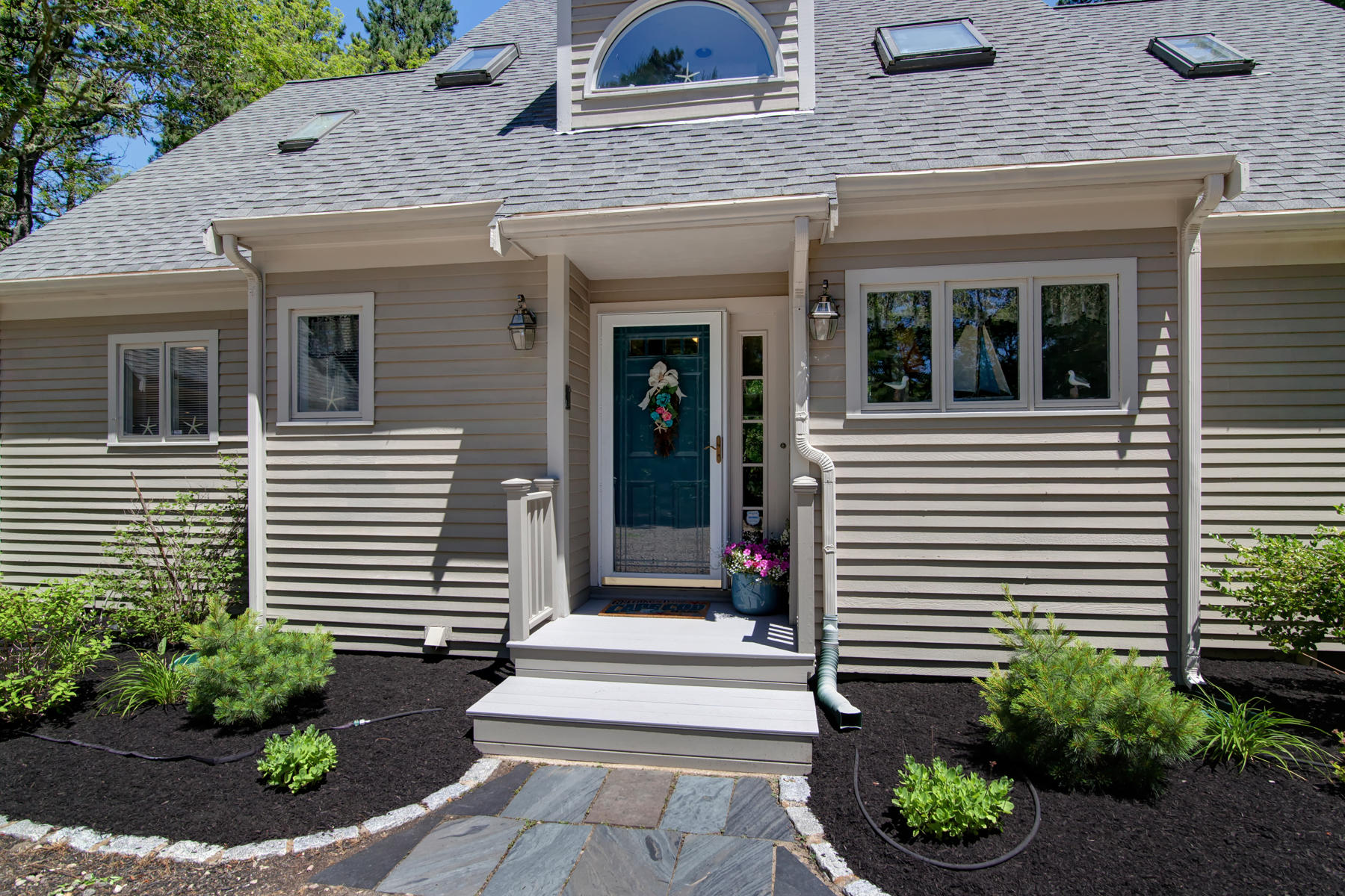 6 Ockway Bay Road Mashpee, MA 02649 - Photo 5 of 40 Front Exterior