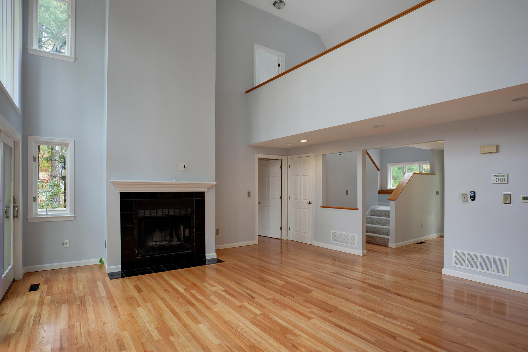6 Ockway Bay Road Mashpee, MA 02649 - Photo 8 of 40 Living Room